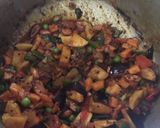 A picture of step 2 of Sahi veg khichdi.