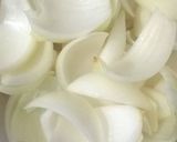 Hình bước làm 3 của món Mực xào thơm cà..