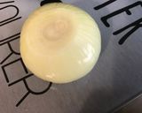 Une image de l'étape 1 de Bœuf aux pommes et carottes sauce citron poivron.