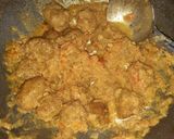A picture of step 2 of Moongodi sabzi.