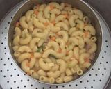 Foto langkah ke 5 dari resep Macaroni Schotel Goreng.