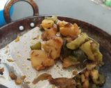 A picture of step 2 of Paneer and potato stuffed galette.