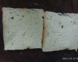 A picture of step 1 of Chesse chocolate sandwitch.