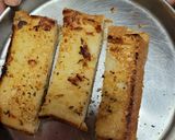 A picture of step 6 of 10 min garlic bread.