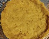 Foto del paso 4 de la receta: Tarta de pollo y chorizo con masa de polenta y garbanzos