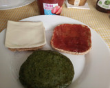 Foto del paso 8 de la receta: Hamburguesas al Horno con mermelada y queso