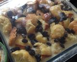 Foto langkah ke 5 dari resep Rum Raisin Bread Pudding.