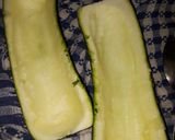 Foto del paso 1 de la receta: Zapallo italiano relleno 🥒