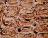 Foto del paso 3 de la receta: Arrollados de pizza