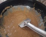 A picture of step 3 of Amaranth water chestnut flour halwa.