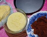 Foto del paso 6 de la receta: Pastafrola con Crema Pastelera y Corazón de Membrillo