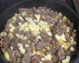 Foto del paso 3 de la receta: Hígado de ternera con champiñones y patatas
