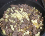 Foto del paso 3 de la receta: Hígado de ternera con champiñones y patatas