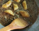 Gambar langkah 3 resipi Ayam masak kurma.