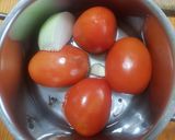 Foto del paso 1 de la receta: Salsa de jitomate sin chile