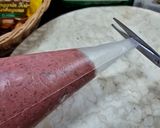 Foto langkah ke 4 dari resep Homemade Chicken Bratwurst.
