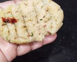 A picture of step 9 of Crispy Semolina Potato Chop.