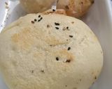 A picture of step 5 of Pizza bomb.
