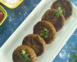 A picture of step 12 of Sprouted Raagi And Oats Cutlets.