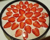 Epres joghurt torta - sütés nélkül recept fázis 7 fotója