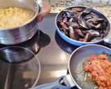 Foto del paso 2 de la receta: Potaje de garbanzos con mejillones