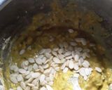 A picture of step 2 of Zucchini fried fritters.
