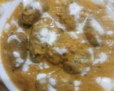 A picture of step 5 of Mix veg cabbage dumpling curry.