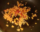 Foto del paso 1 de la receta: Atún y trigo burgol con vegetales