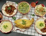Hình bước làm 6 của món Cơm gà nhà mình