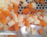Foto del paso 2 de la receta: Ensalada de pollo 😋