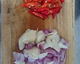Foto langkah ke 2 dari resep Tumis kering pare + step anti pahit tapi crunchy.