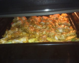 Foto del paso 4 de la receta: Muslitos de pollo glaseados con papas panaderas