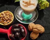 عکس مرحله 2 از دستور شیر خرمای داغ