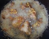 Foto langkah ke 5 dari resep Ayam bawang berempah.