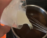 Foto del paso 5 de la receta: Tarta de Tres Chocolates