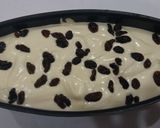 Hình bước làm 3 của món Bánh Chiffon cơ bản mix nho khô