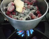 Foto del paso 16 de la receta: Cheesecake con salsa de frutos rojos