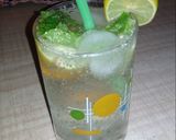 A picture of step 4 of Lemon mocktail.