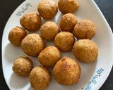 A picture of step 4 of Arancini Balls.