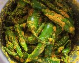 મરચાં નું અથાણું (Marcha Athanu Recipe In Gujarati) રેસીપી સ્ટેપ2ફોટો