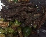 Foto langkah ke 1 dari resep Tumis Terong Ikan Asin.