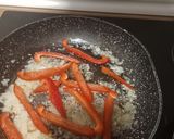 Foto del paso 3 de la receta: Filetes de lomo con salsa de pimiento