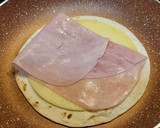 Foto del paso 2 de la receta: Pulguita de jamón con acompañamiento