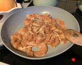 Foto del paso 4 de la receta Pollo con cebolla (洋蔥雞)