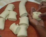 A picture of step 6 of Ghee chapati.
