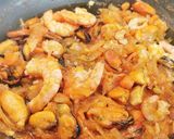 Foto del paso 4 de la receta: Croquetas  de Mejillones con Langostinos y  Gamba  blanca
