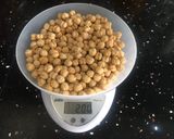 Hình bước làm 1 của món Tofu làm từ hạt đậu gà