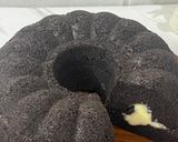 Foto langkah ke 8 dari resep Bolu Ketan Hitam Keju Lumer.
