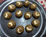 A picture of step 12 of Sattu Ladoo.