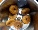 A picture of step 3 of Fig kheer.